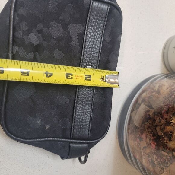 Lululemon Leather Now & Always Crossbody Mini W/out Strap - Picture 6 of 6